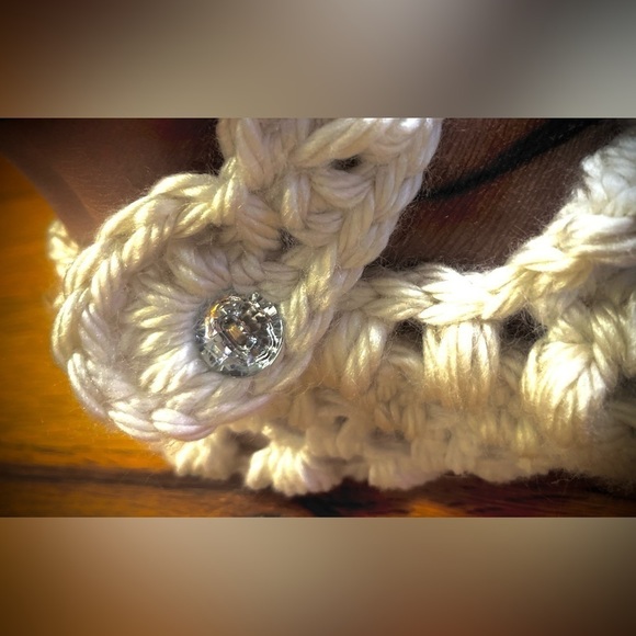 COZY HANDMADE CROCHETED MARY JANE SLIPPERS - Picture 10 of 10